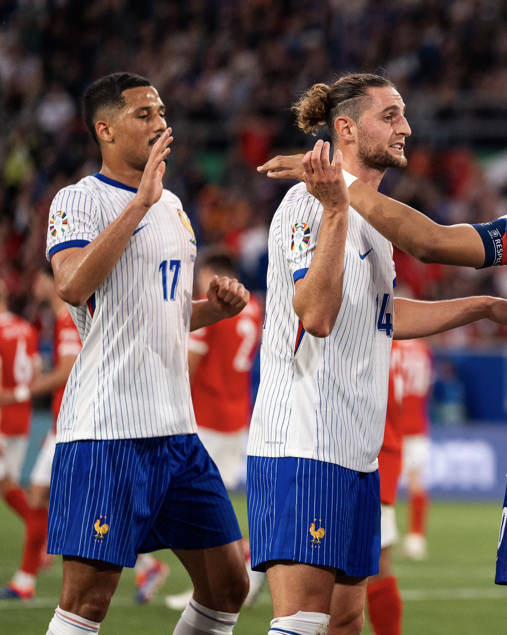 乌克兰主场憾负匈牙利，现欧洲杯晋级形势不容乐观