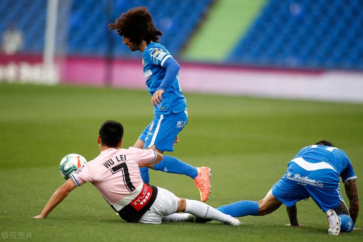 赫塔菲主场击败埃瓦尔，保级之路渐显曙光