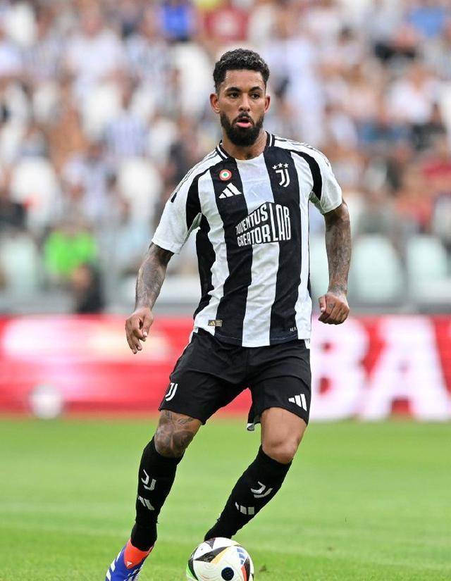 尤文图斯球员伤势加重,缺席未来多场比赛的简单介绍 尤文图斯球员伤势加重,缺席未来多场比赛的简单介绍