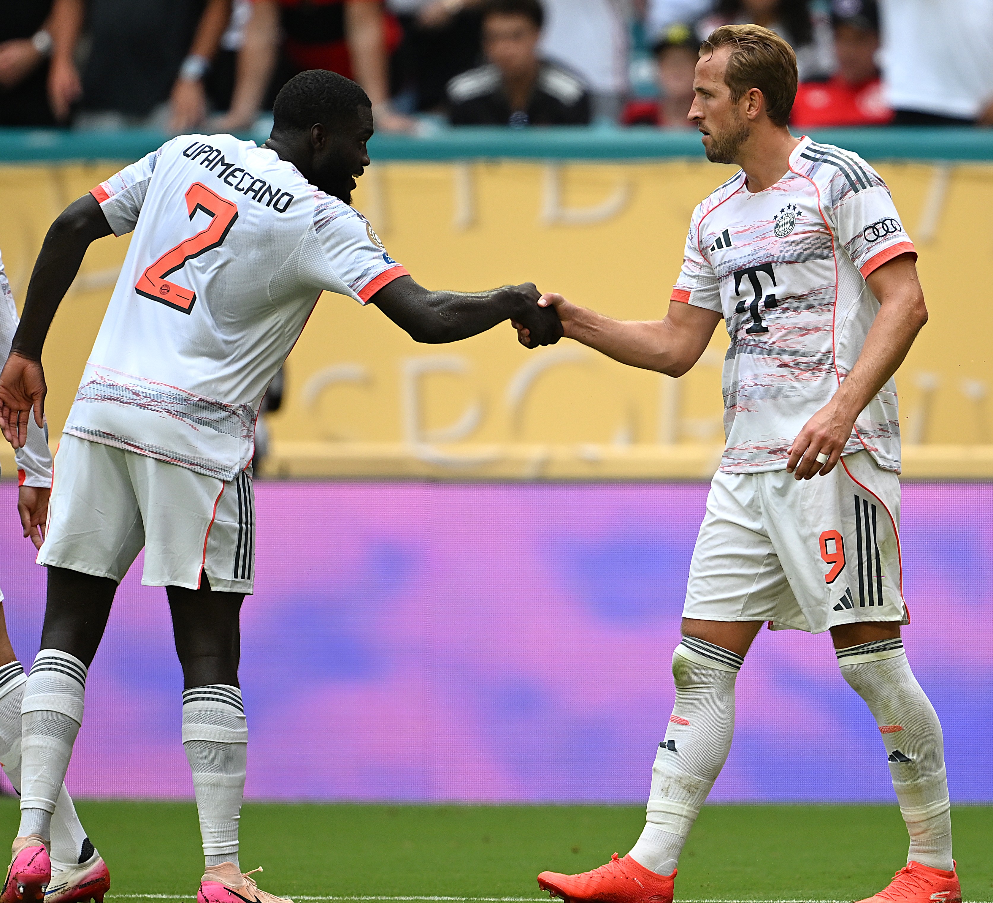 拜仁慕尼黑实力碾压，轻松淘汰对手