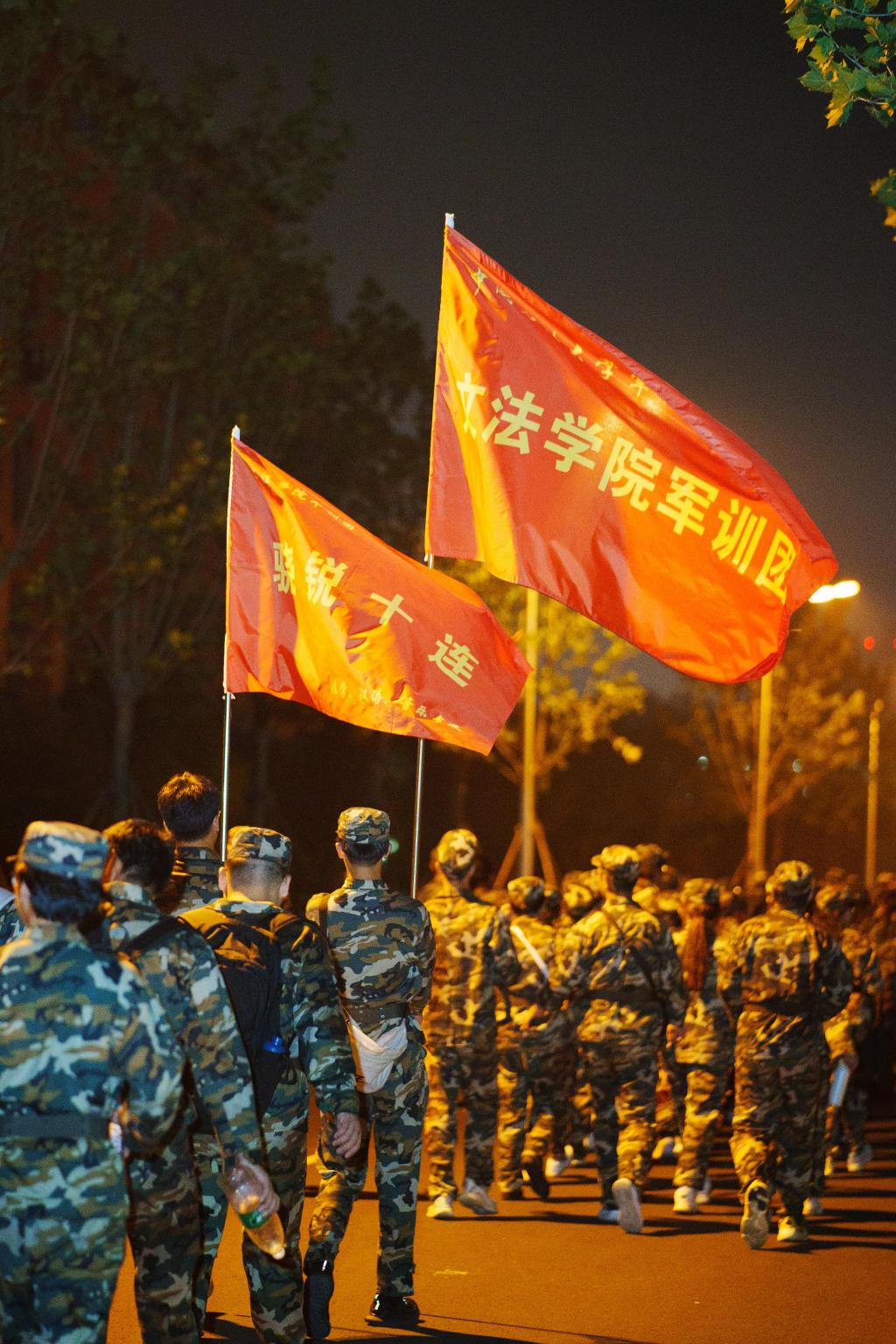 关于燃情战歌！球队士气高昂争夺最终胜利的信息