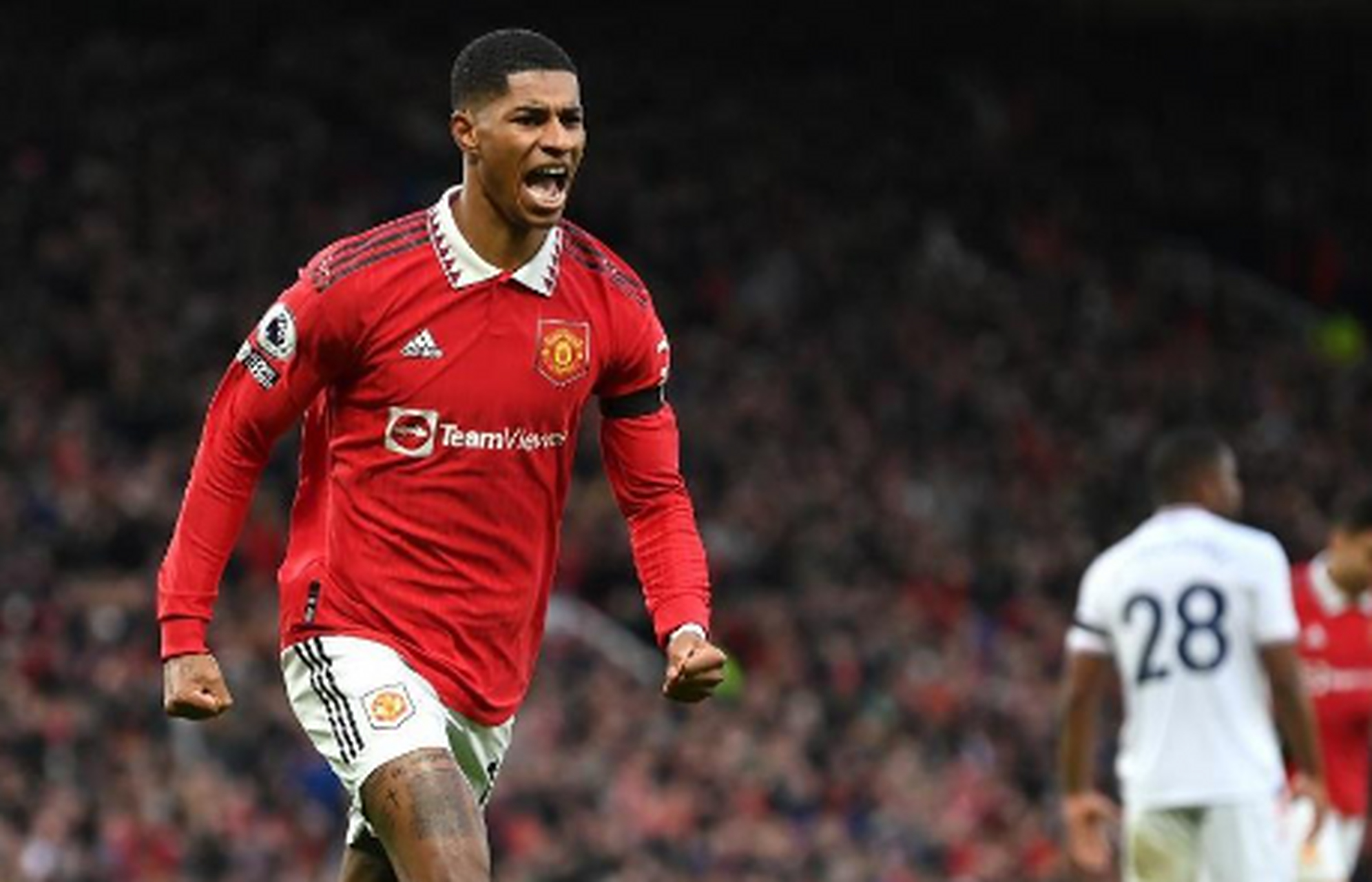 曼联主场击败水晶宫，继续保持不败