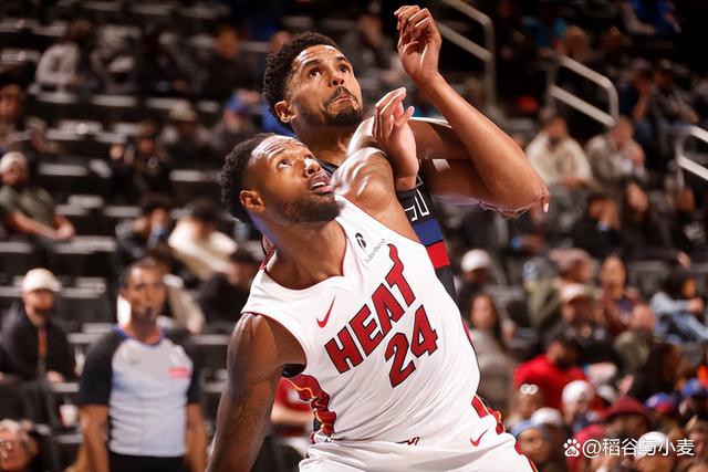 尼克斯内线铁闸完美发威，助球队关键胜利