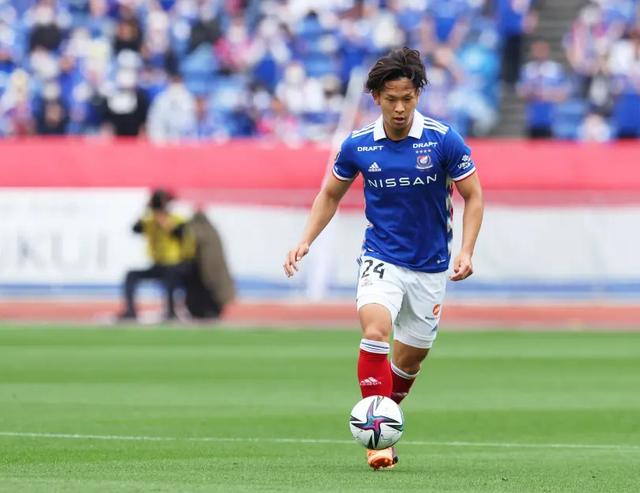 黑龙江前锋主场大获全胜拉科斯塔接替博阿斯的简单介绍