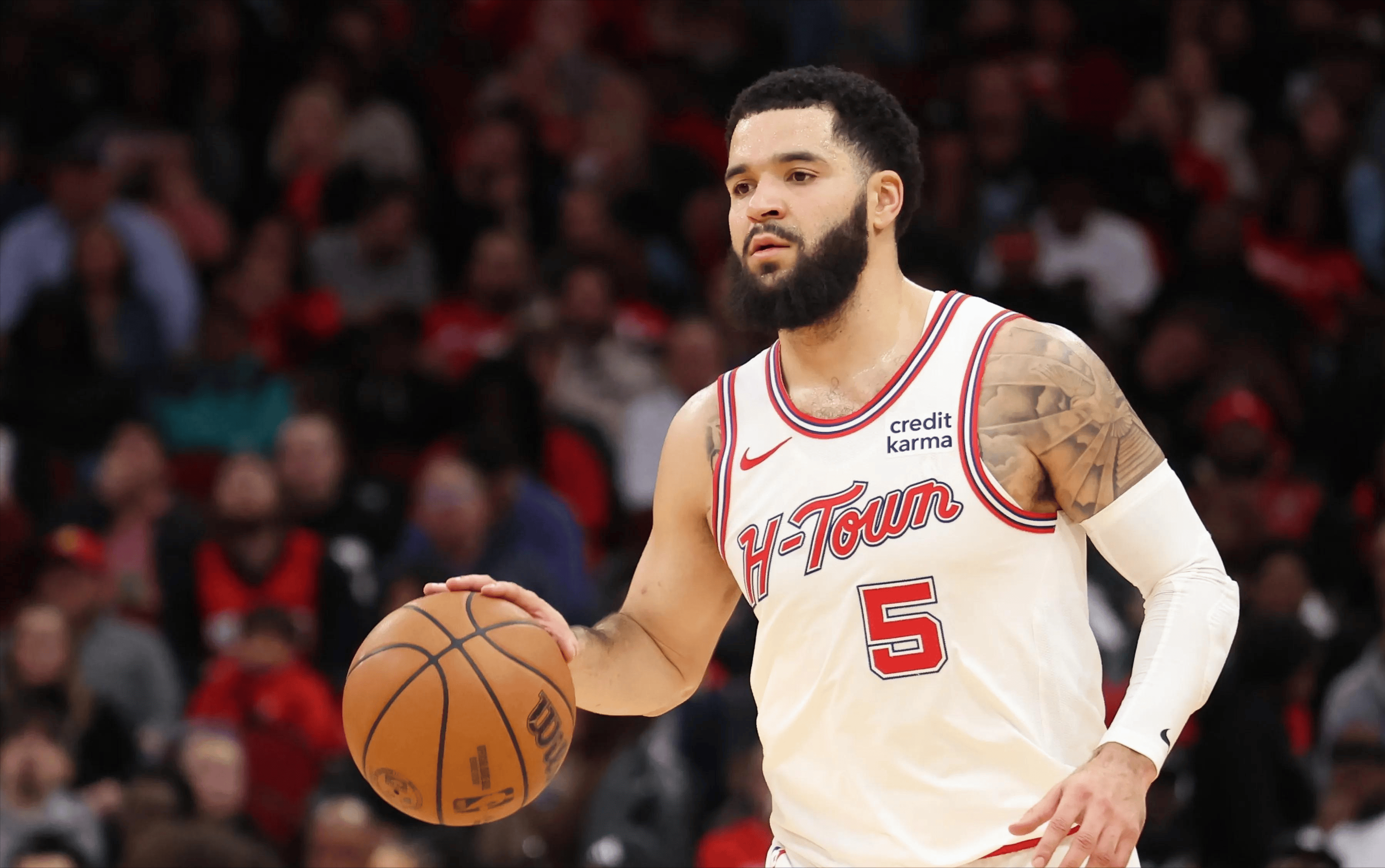 火箭逆转马刺，继续稳居榜首