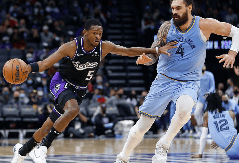 太阳战胜灰熊,布克独得31分的简单介绍 太阳战胜灰熊,布克独得31分的简单介绍