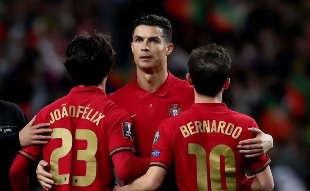 欧洲杯：比利时3-0大胜俄罗斯，开门红！的简单介绍