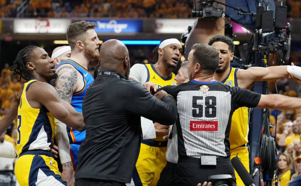 步行者击败猛虎，迎来胜利