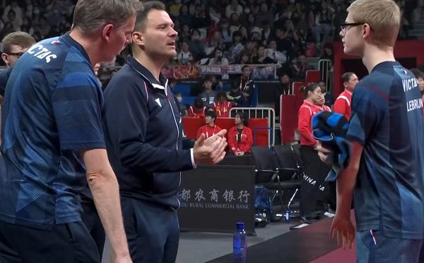 法国队碾压泰国队，马琳点燃赛场